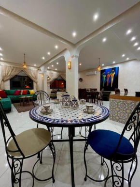 Stay In Fez